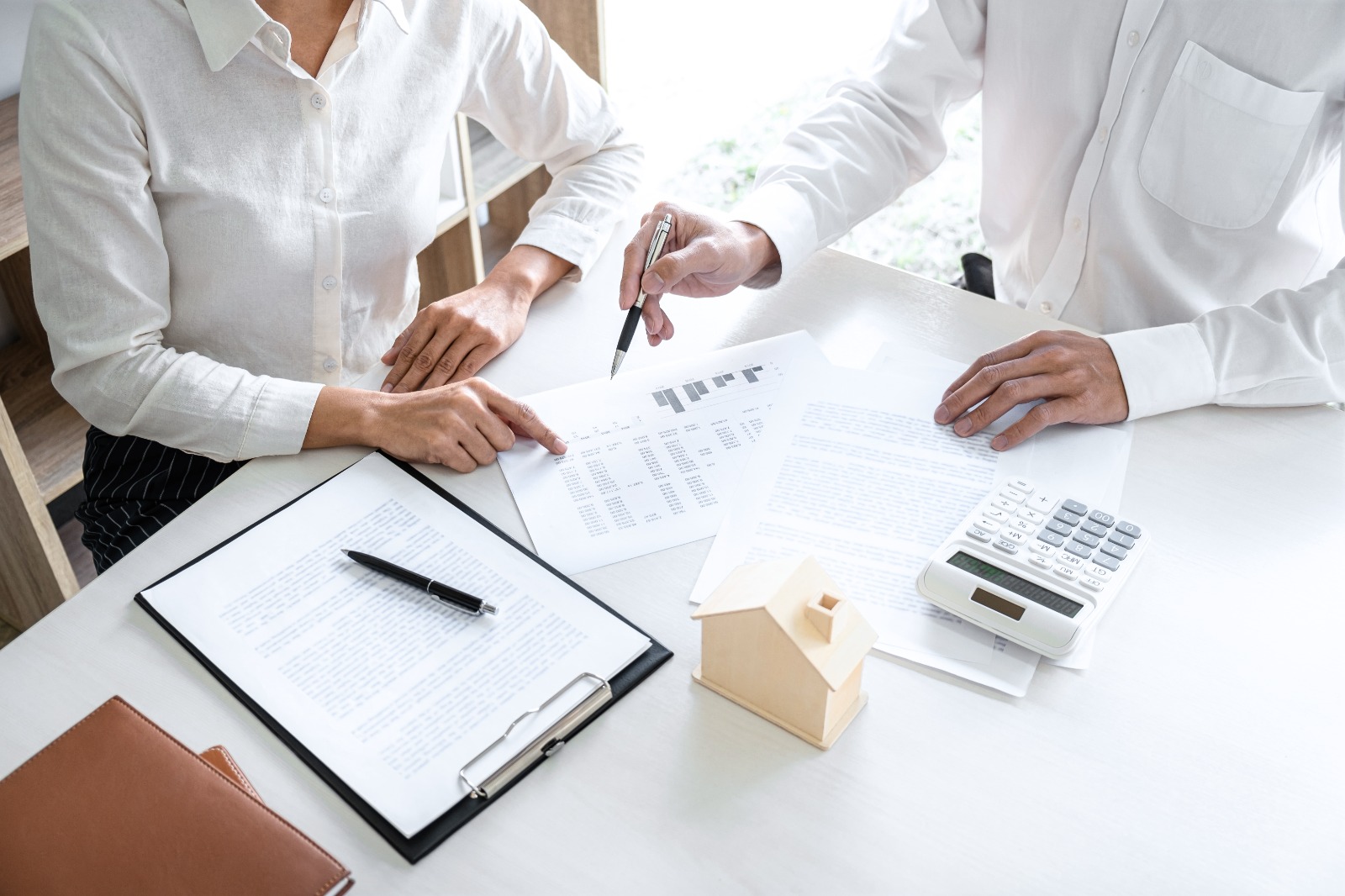 Consulenza immobiliare VelvetLab — analisi documentale e strategia